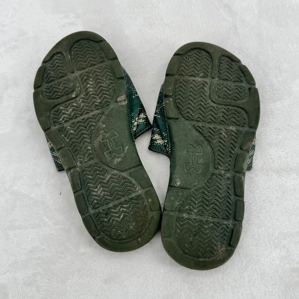 Under Armour UA Ignite Select Camo Slide Youth 2Y Kids Athletic Summer Sandals